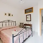 Il Corbezzolo 3*