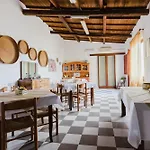 Il Corbezzolo Konukevi 3*