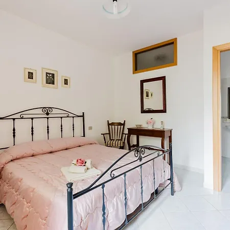 Il Corbezzolo 3*
